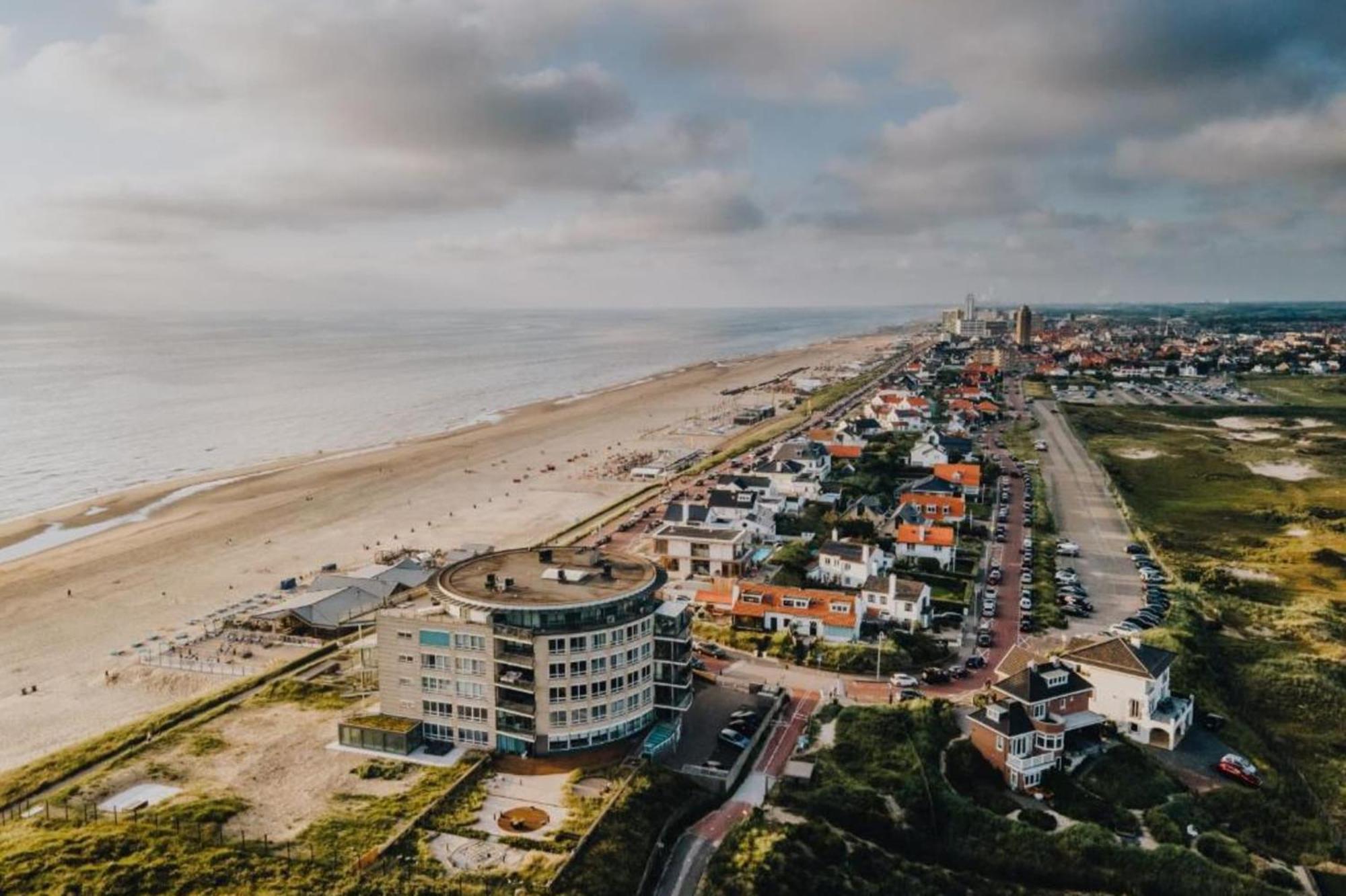 Blue Shell With Private Parking Garage Appartement Zandvoort Buitenkant foto